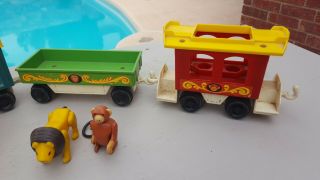 Vintage 1973 Fisher Price 991 Circus Train Toy,  4 cars,  4 animals 2