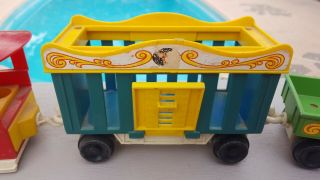 Vintage 1973 Fisher Price 991 Circus Train Toy,  4 cars,  4 animals 5