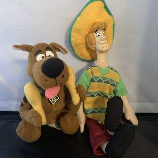 Vintage Shaggy & Scooby - Doo Plush Toy Cartoon Network Sombrero Maracas