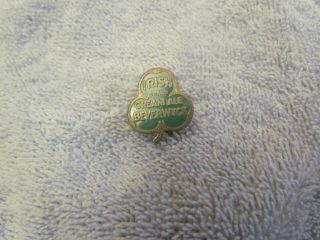 Vintage Beverwyck Brand Irish Brand Cream Ale Lapel Pin