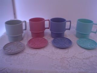 Vintage Tupperware Stackable Mugs With Matching Coasters Set Of 4
