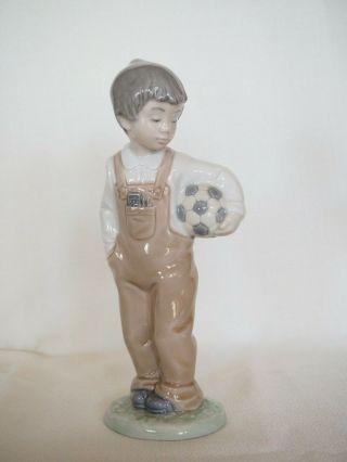 Vintage Nao Lladro Figurine Boy With Soccer Ball 1988