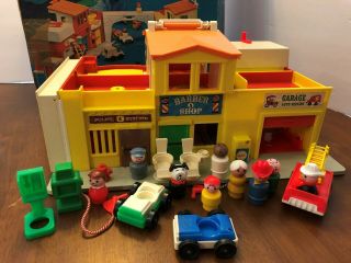 Vintage Fisher Price Little People Play Family Village 997 Figures Vehicles Box 2