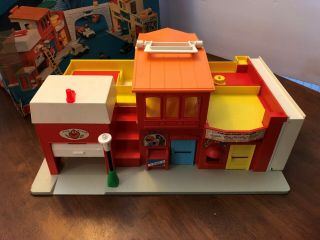 Vintage Fisher Price Little People Play Family Village 997 Figures Vehicles Box 6