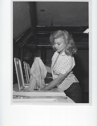 Vintage B & W Photo Playboy Playmate Marian Stafford 1950 