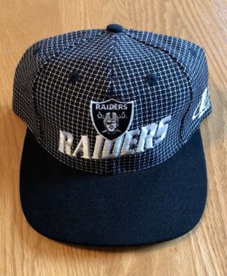 Vintage Logo Athletic Oakland Raiders Nfl Football Adjustable Hat