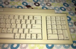 Vintage 1990 Apple Keyboard II,  M0487,  With Cable 5