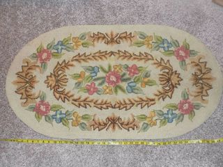 Vintage Oval Floral Motif Wool Hook Rug Flowers