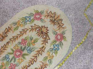 Vintage Oval Floral Motif Wool Hook Rug Flowers 2