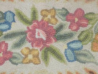 Vintage Oval Floral Motif Wool Hook Rug Flowers 4