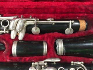 Vintage Yamaha Clarinet in Case 4