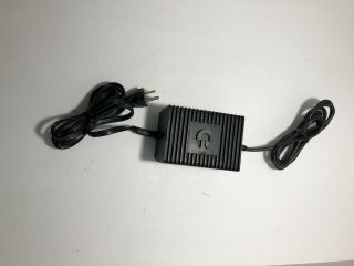 Commodore 64 Power Supply P/n 251053 - 01 4 Round Pin Connector Eb - 0684