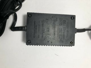 COMMODORE 64 Power Supply P/N 251053 - 01 4 Round Pin Connector EB - 0684 2