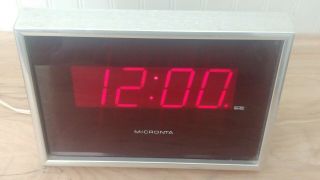 Vintage Micronta Electronic Wall Clock 63 - 805 Red Digits Mid Century 80 