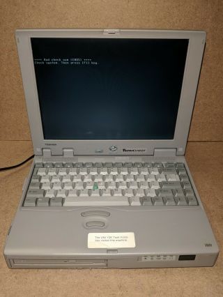 Vtg Retro Toshiba Tecra 510 Cdt Pa1232u Laptop Computer Pentium Powers On No Hdd
