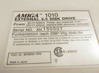 AMIGA 3.  5 External Floppy Disc Drive FDD - MODEL AMIGA 1010 2