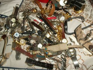 Unsorted VINTAGE Jewelry,  Watches,  RINGS PLUS A BAG OF PARTS 4