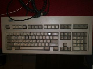 Vintage Ibm Keyboard 1391401