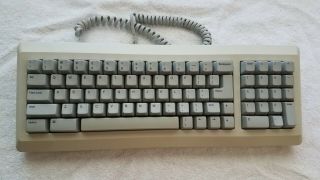 Vintage Apple Macintosh Keyboard M0110a (kl)