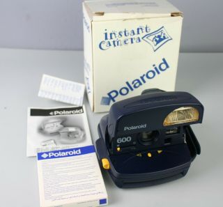 Polaroid 600 Instant Camera Blue With Handle and Film 2