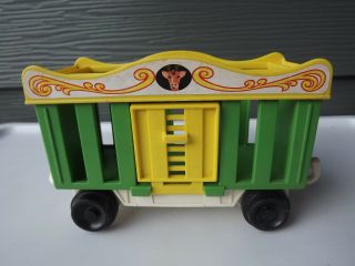 Vintage Fisher Price Little People Circus Train 991 Blue Cage Giraffe Car