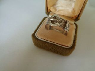 VINTAGE FULLY HALLMARKED SILVER SWEETHEART BUCKLE RING 3