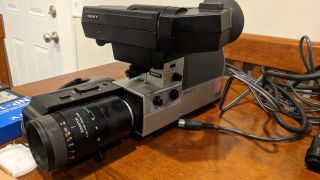 Vintage Professional Sony Trinicon SMF HVC - 2500 Video Camera AC Adapter CMA 4