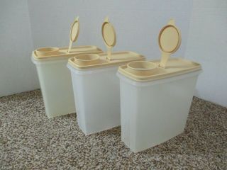 3 VINTAGE TUPPERWARE CEREAL KEEPERS CONTAINERS STORE ' N POUR 13 CUP WHITE GOLD 2