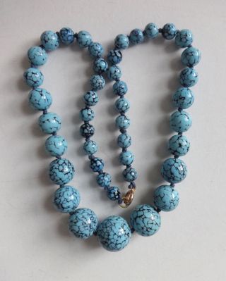 Vintage Czech Hubbell Bead Faux Turquoise Graduated Glass Bead Necklace