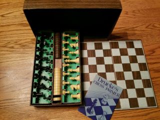 Vtg.  Drueke Chess Set No.  3372 - Plastic Chessman/folding Board/box/checkers