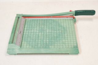 Vintage Premier Trimmers Photo Materials Co.  Guillotine Paper Cutter 8x10 SHARP 2