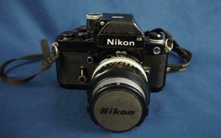 Vintage NIKON F2 35MM Film Camera w 105mm f/2.  5 Lens 2