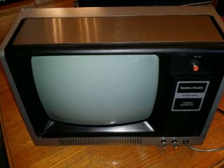 Radio Shack TRS - 80 Model 1 Computer Video Monitor MODEL I with Case 2