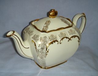 Classic Sadler Vintage Cube Shaped Cream Teapot With Gold Gilding 3223
