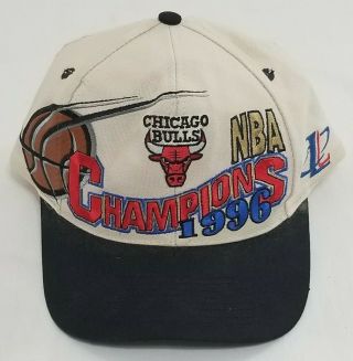 Chicago Bulls Mens White Vintage 1996 Champions Nba Basketball Snapback Cap Hat