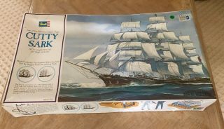Vintage Revell Cutty Sark Clipper Ship 1974 Model Kit H - 399 1/96 Scale