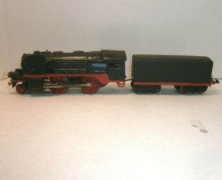 Vintage O Gauge 3 - Rail Powered 2 - 4 - 0 Steam Loco & Tender - & Runs - Exc