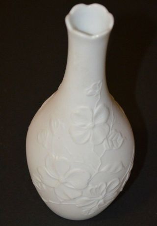 Vintage Kaiser West Germany Bisque Porcelain Dogwood Flowers Bud Vase