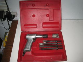 Vintage Snap On Ph45 Pneumatic Air Hammer Kit With 4 Bits