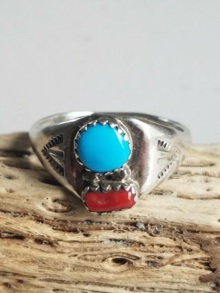 Vtg.  Authentic Native American Navajo Sterling Silver Turquoise Coral Ring 9.  75