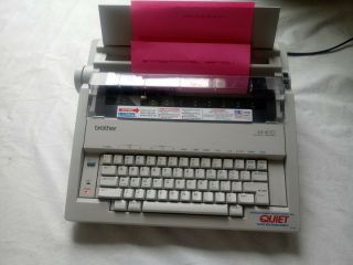 Brother Ax - 400 Electric / Electronic Typewriter Vintage