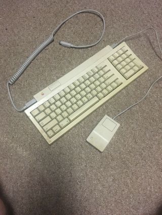 Vintage Apple Keyboard Ii M0487 Macintosh With Mouse And Cable