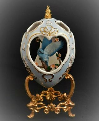 Vintage House Of Faberge Franklin Porcelain Egg With Blue Bird Spring