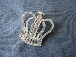 Vintage Clear Rhinestones Filigree Silvered Metal Large Crown Pin