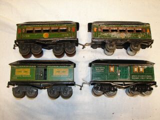 4 Vintage Tin Metal Train Cars American Flyer Lines Parts Restore Passenger