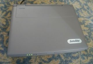 Toshiba Satellite Computer System 305CDS /2.  1 SYSTEM Unit.  window 98. 2