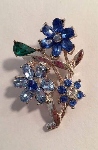 Vintage Sky Sapphire Blue & Green Rhinestone Trio Flower Silver Tone Pin Brooch