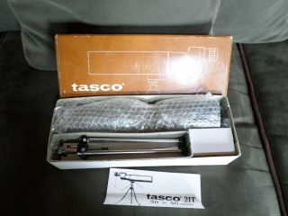Vtg Tasco 21t Spotting Scope 20 X 40mm W/ Tripod