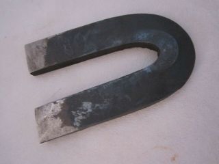 Vintage Horseshoe U - Shaped Magnet 3.  5 " Long.  Handmade?