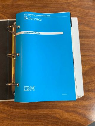 IBM 1987 Disk Operating System Version 3.  30 PC Computer Software Manuals Floppy 4